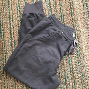 Gray Figs Scrubs (joggers)